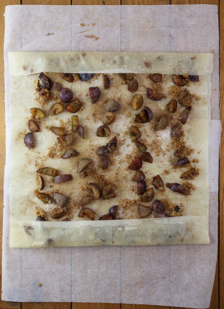 Folded edges of the filo dough before roling the strudel.